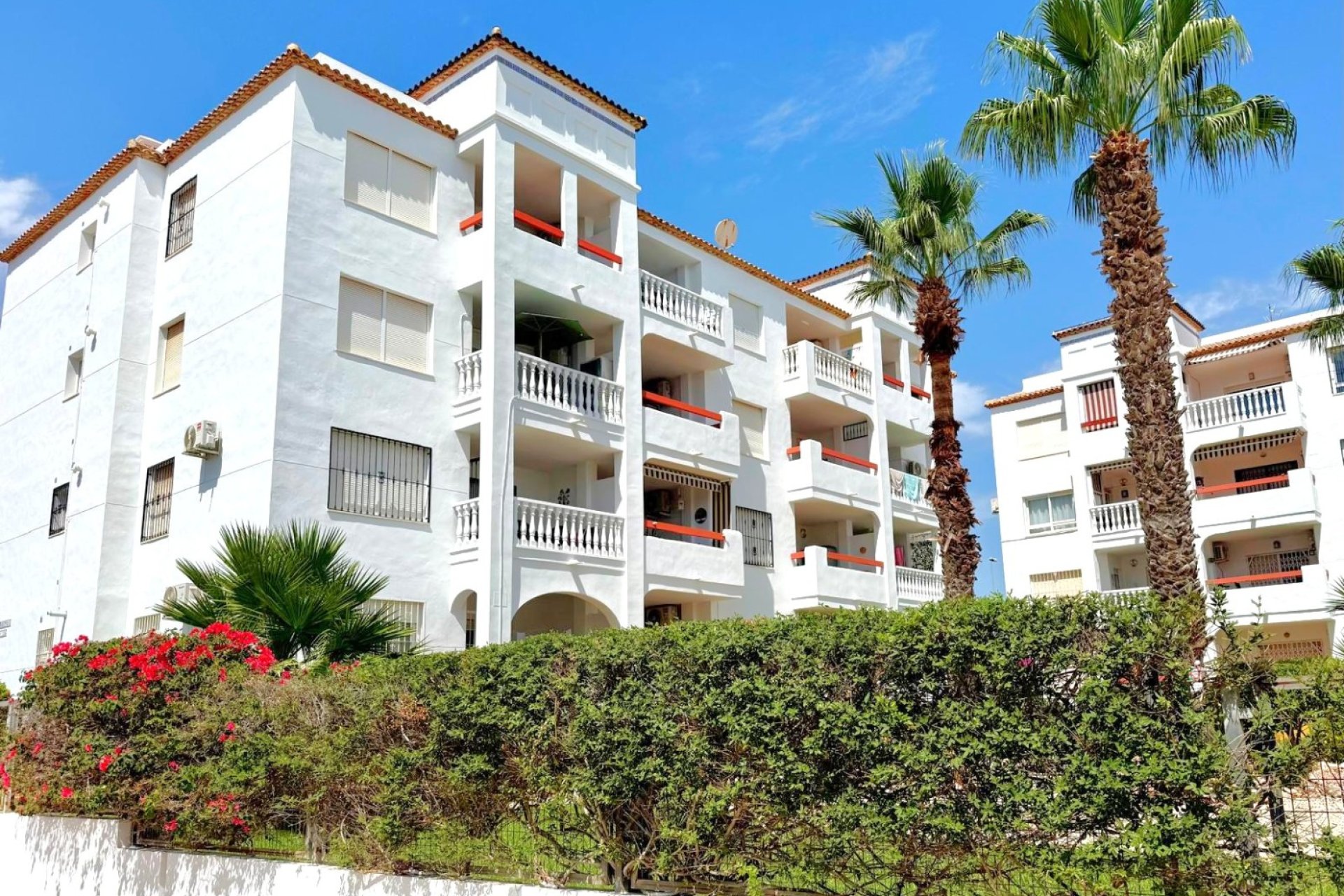 Reventa - apartment -
Orihuela Costa - Villamartín