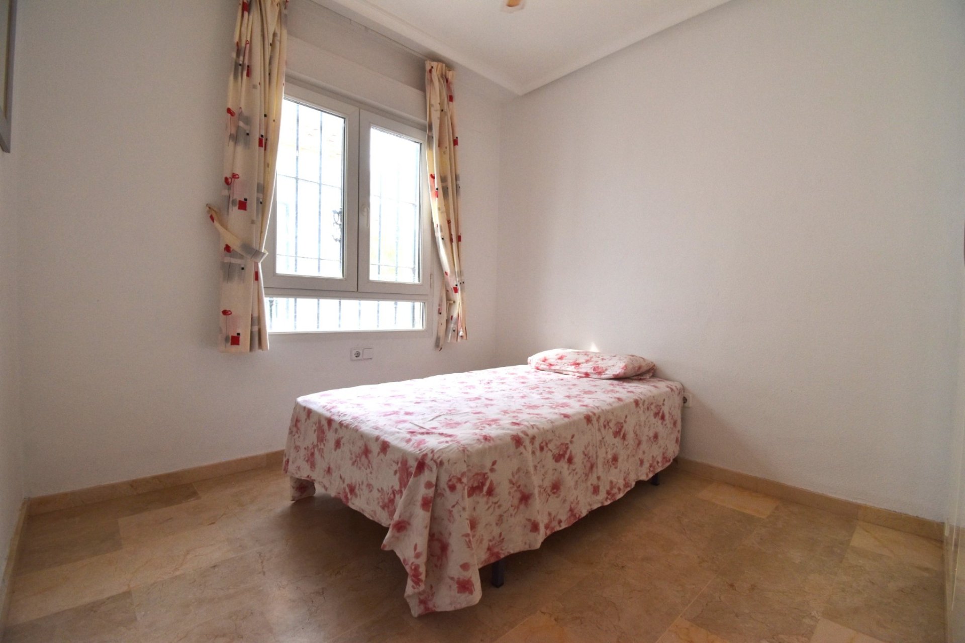 Reventa - apartment -
Orihuela Costa - Villamartín