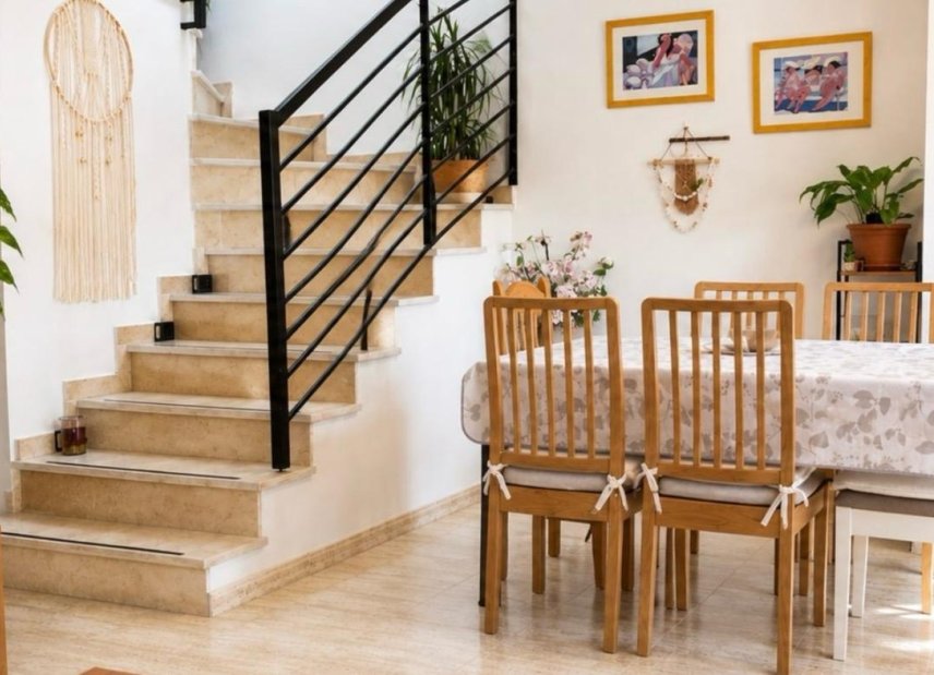Reventa - apartment -
Orihuela Costa - Villamartín