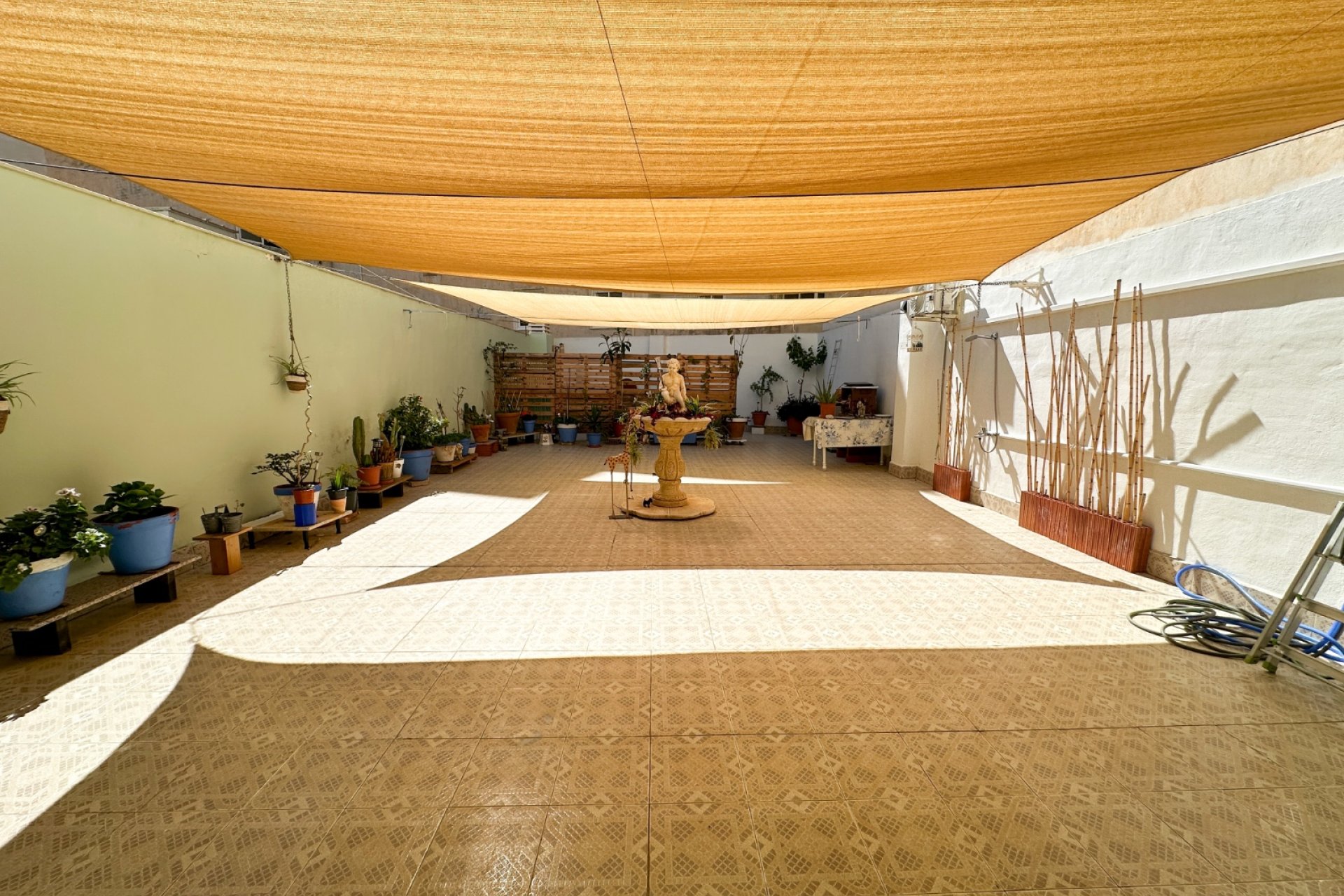 Reventa - apartment -
Torrevieja - Center