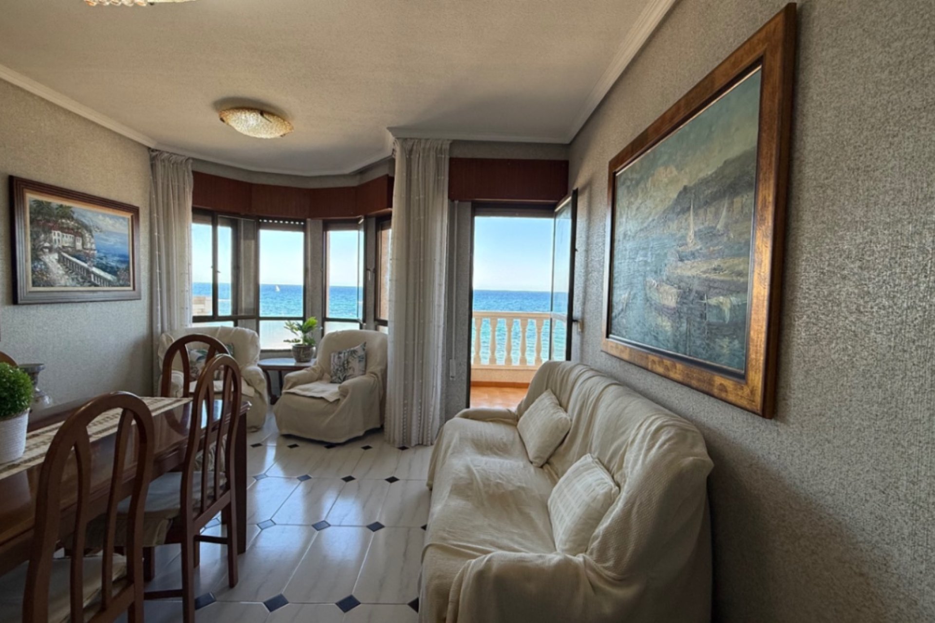 Reventa - apartment -
Torrevieja - Costa Blanca