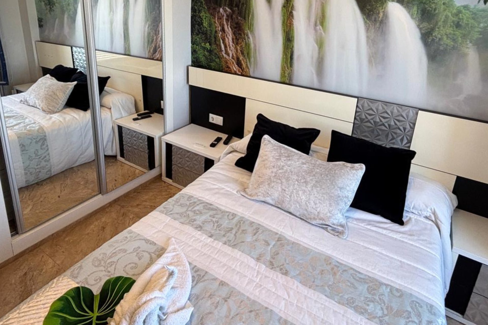 Reventa - apartment -
Torrevieja - La Mata