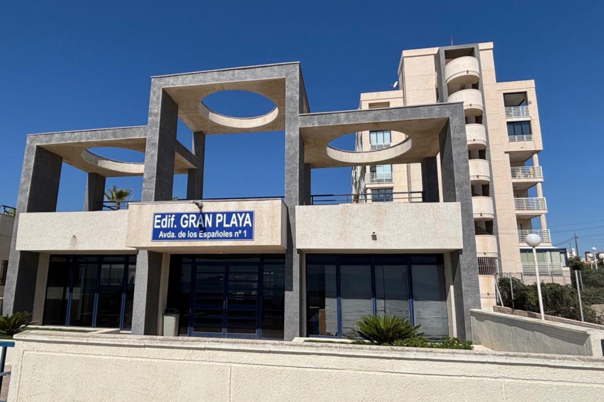 Reventa - apartment -
Torrevieja - La Mata