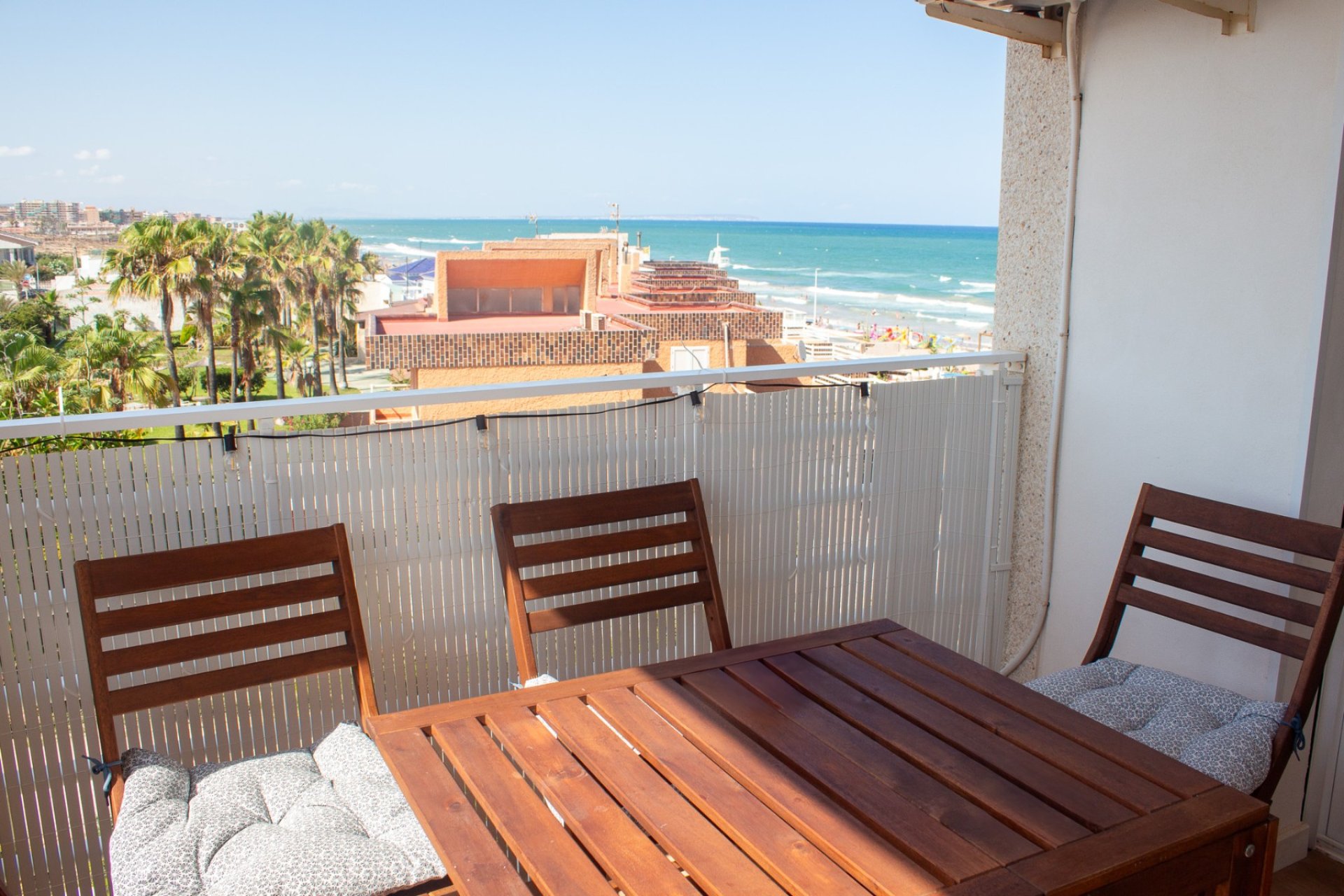 Reventa - apartment -
Torrevieja - La Mata