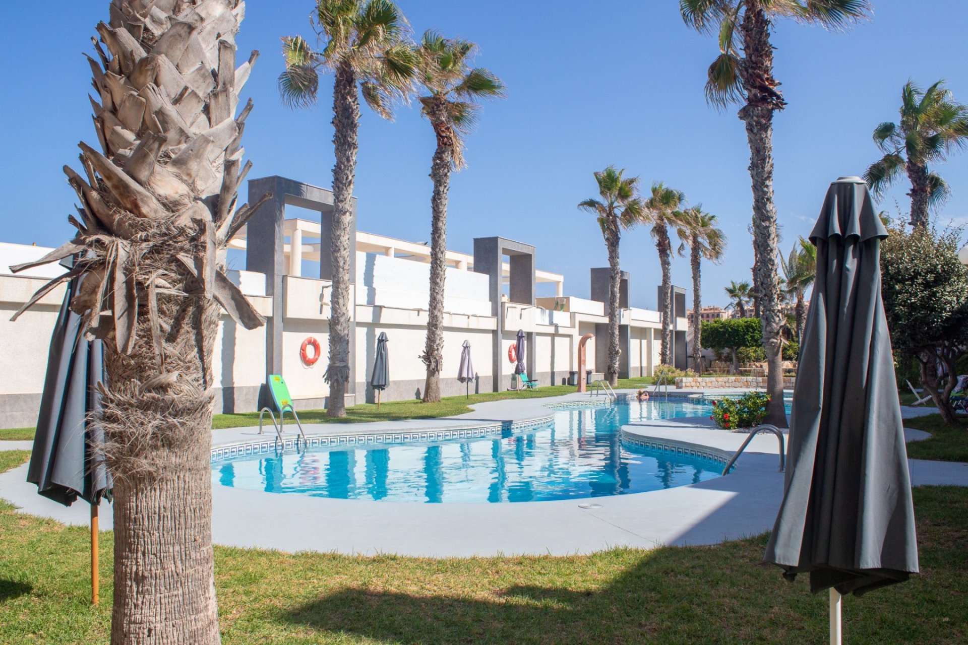 Reventa - apartment -
Torrevieja - La Mata