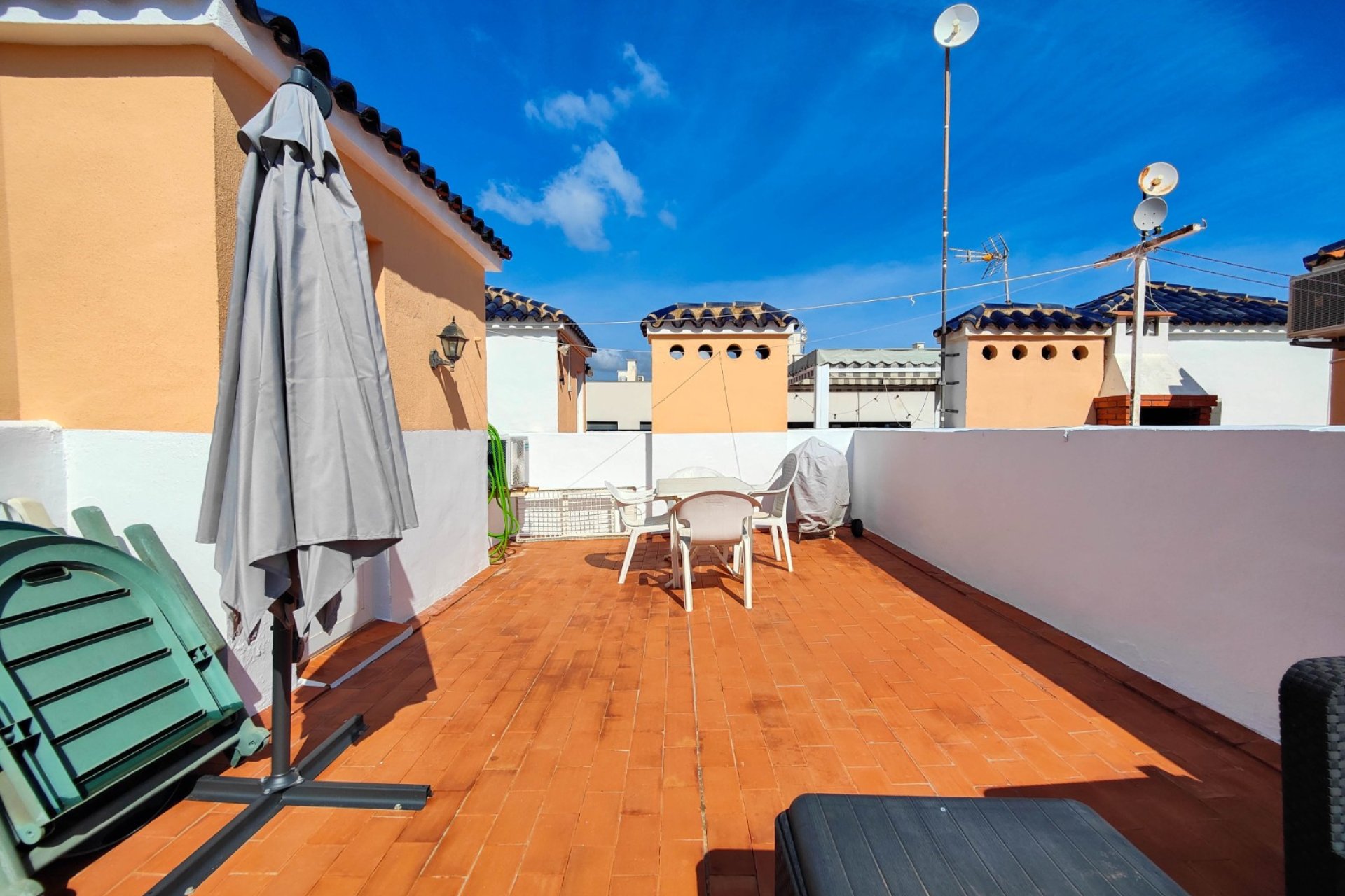 Reventa - apartment -
Torrevieja - La Mata