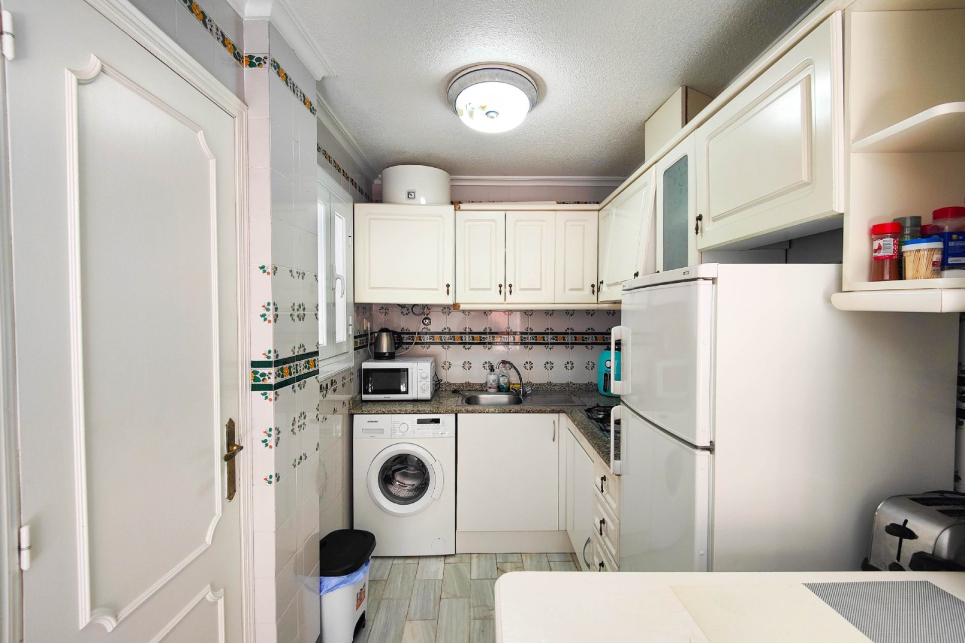 Reventa - apartment -
Torrevieja - La Mata