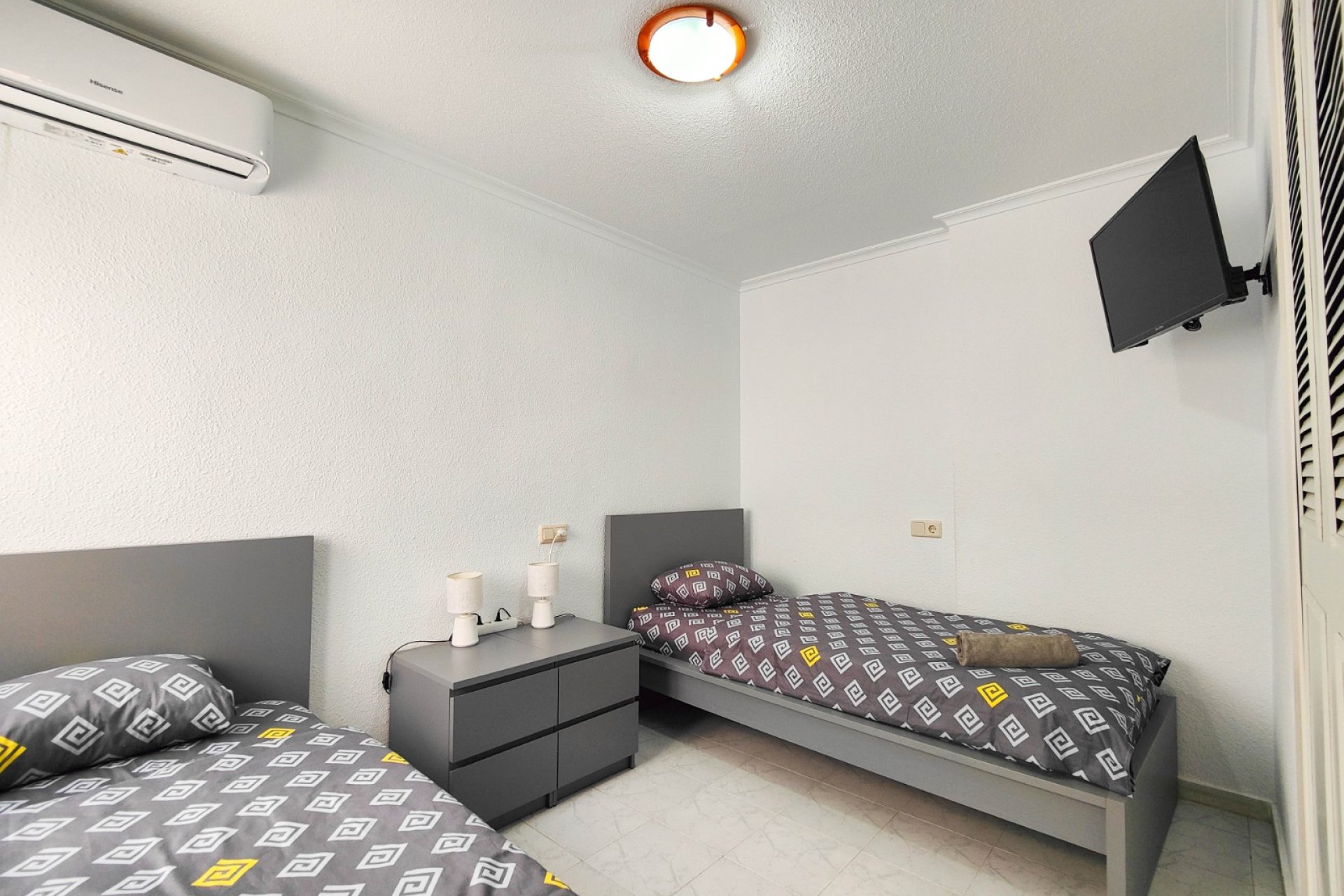 Reventa - apartment -
Torrevieja - La Mata