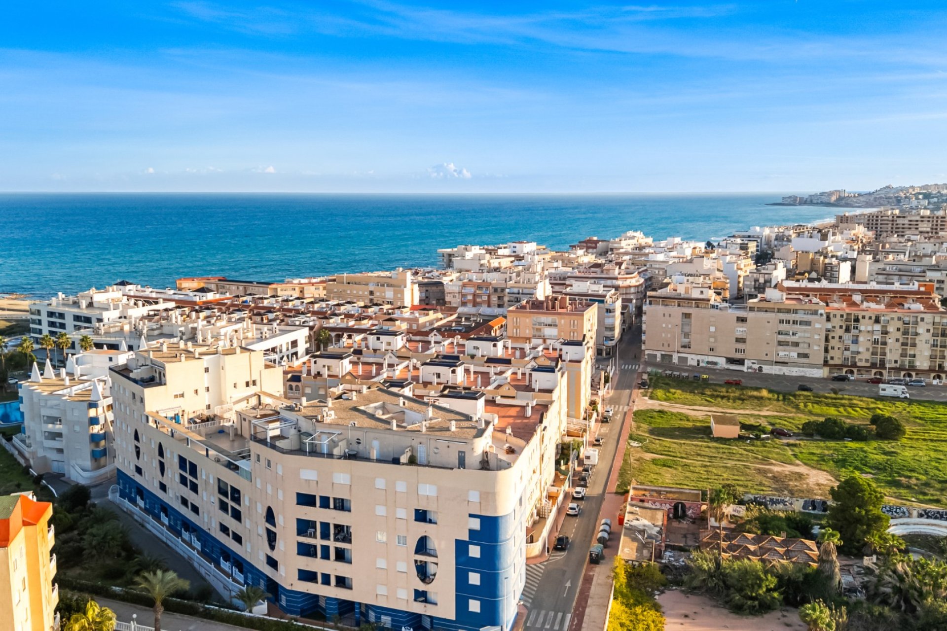 Reventa - apartment -
Torrevieja - La Mata