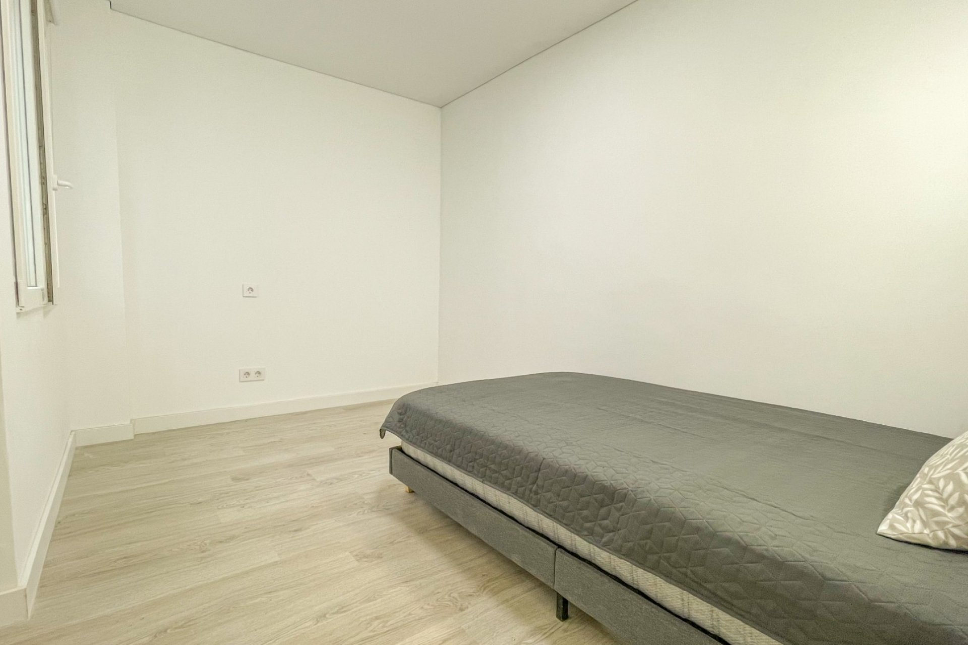 Reventa - apartment -
Torrevieja - Playa Los Naufragos