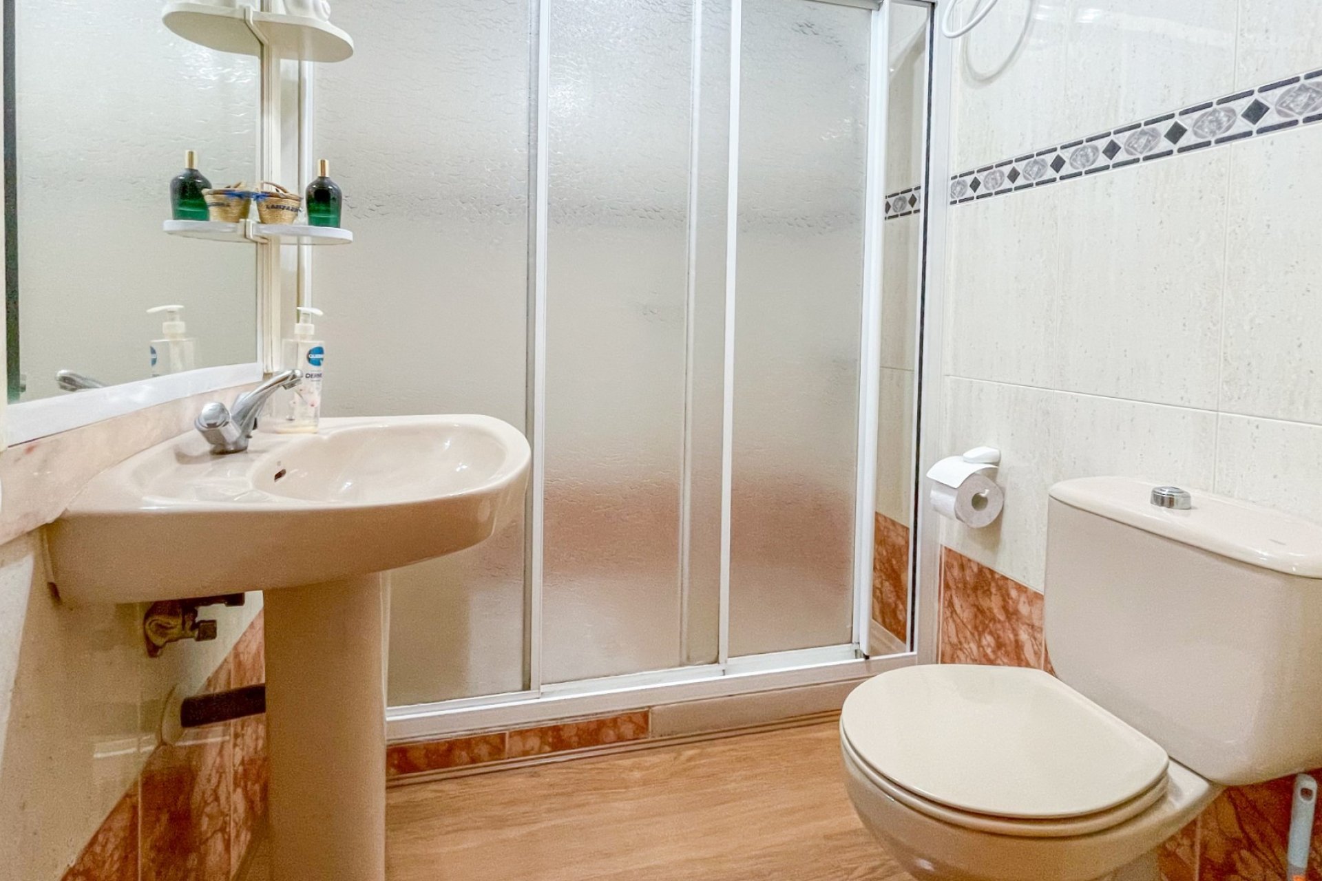 Reventa - apartment -
Torrevieja - Playa Los Naufragos