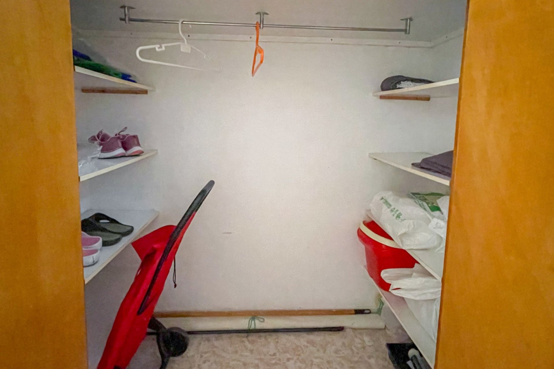 Reventa - apartment -
Torrevieja - Playa Los Naufragos