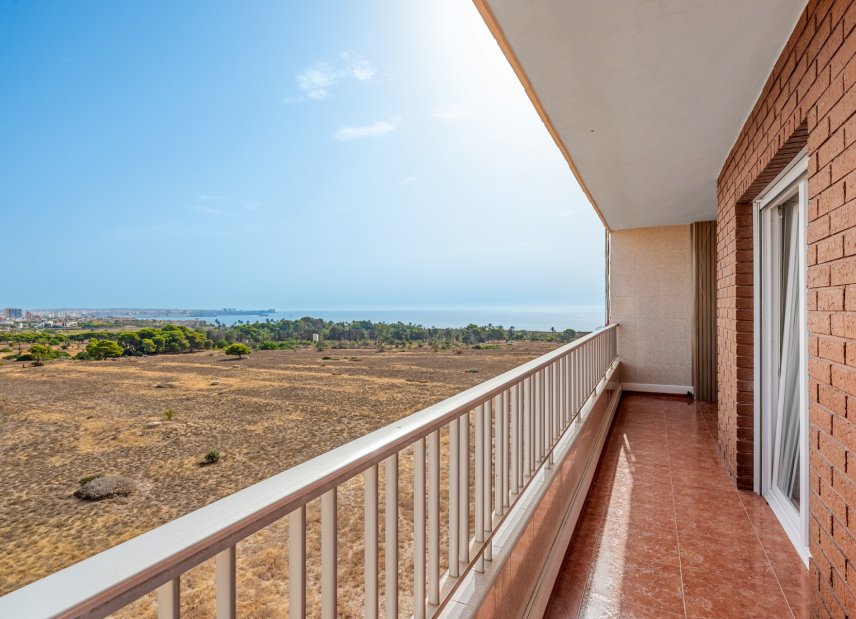Reventa - apartment -
Torrevieja - Punta Prima