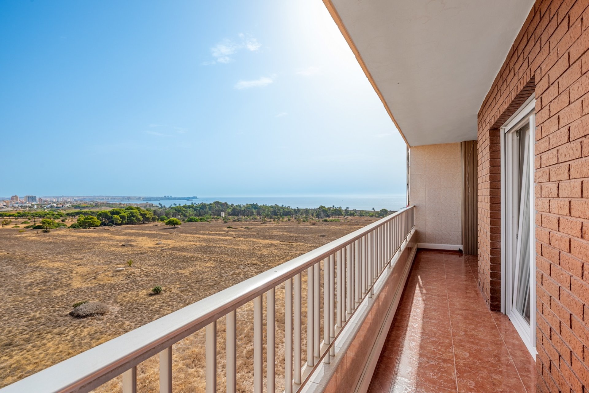 Reventa - apartment -
Torrevieja - Punta Prima