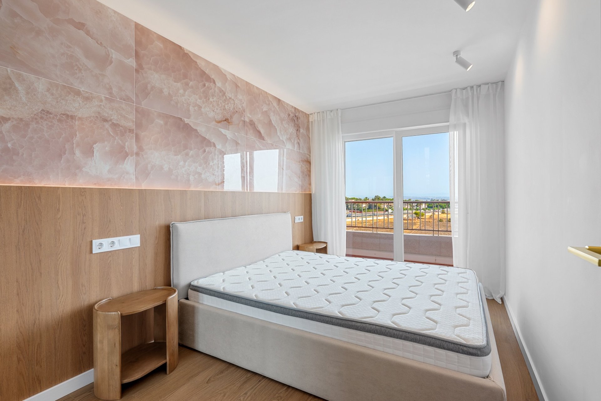 Reventa - apartment -
Torrevieja - Punta Prima