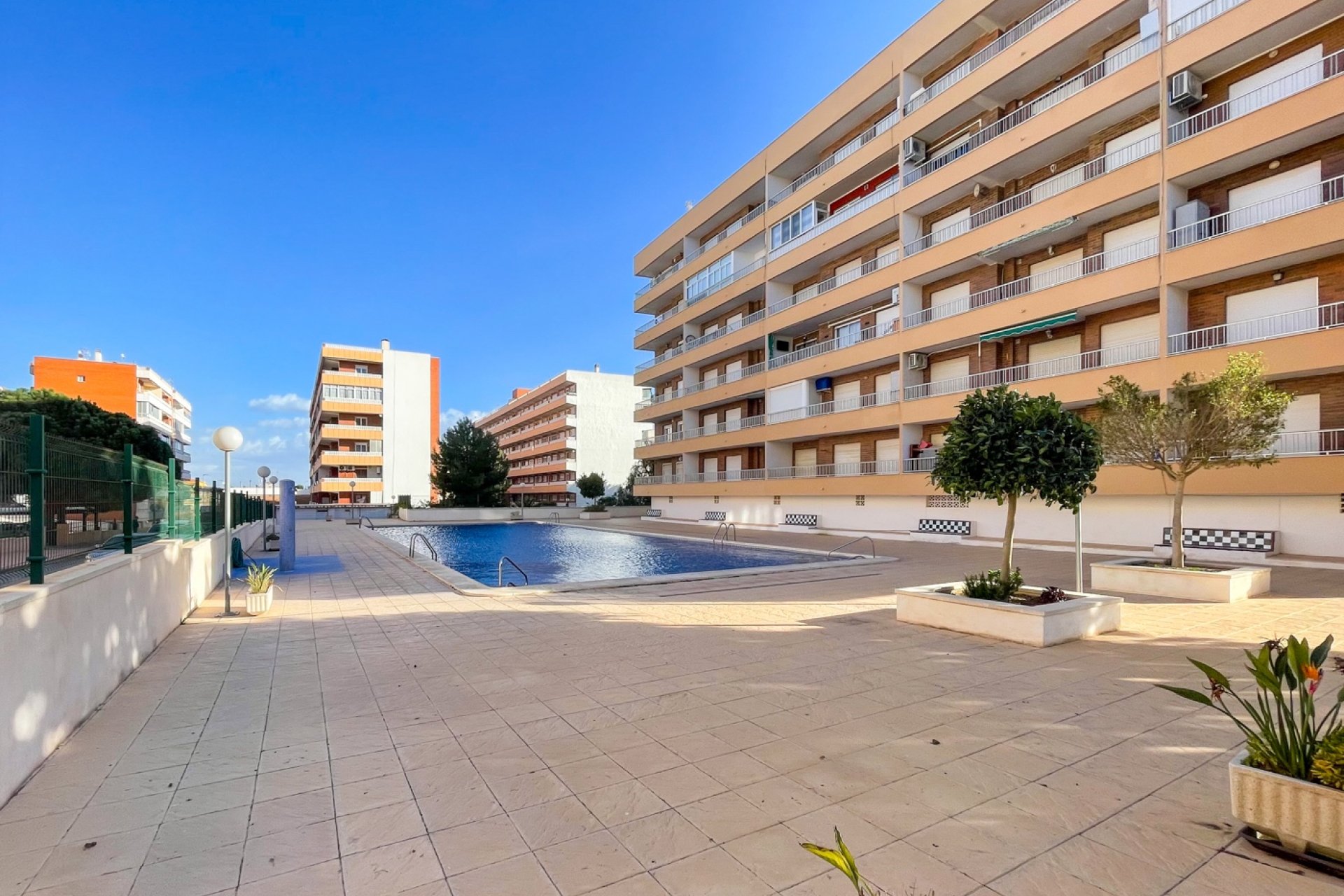 Reventa - apartment -
Torrevieja - Punta Prima