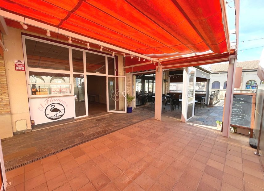 Reventa - Comercial -
Algorfa - La finca Golf