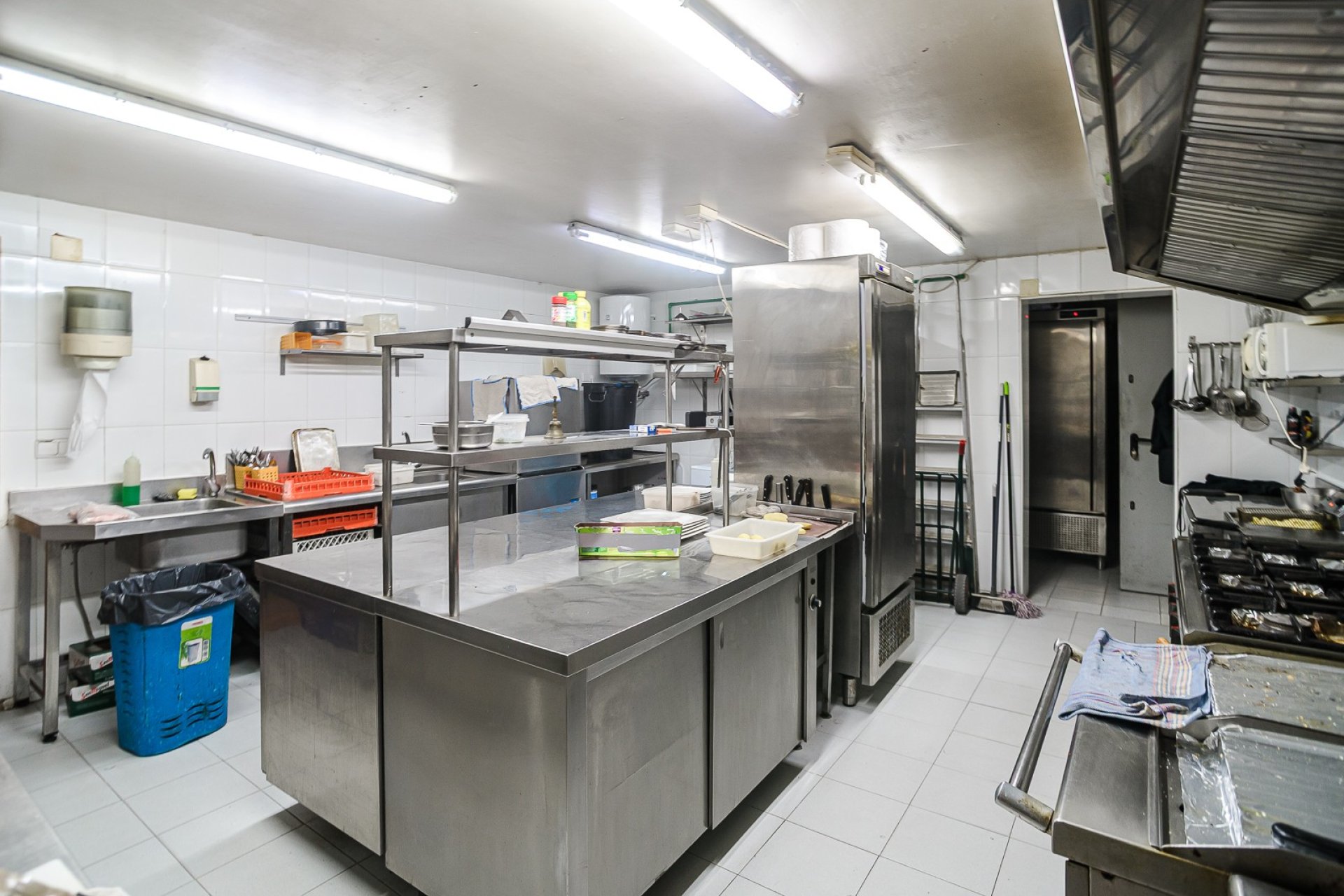 Reventa - Comercial -
Torrevieja - La veleta