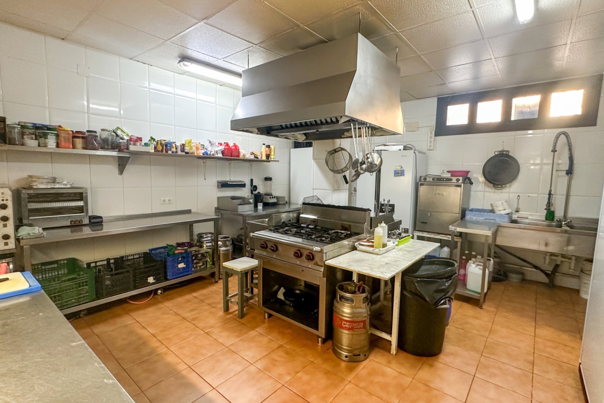 Reventa - Comercial -
Torrevieja - Nueva Torrevieja