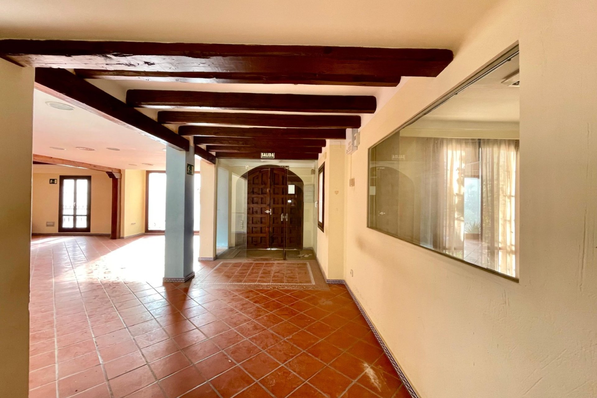 Reventa - Comercial -
Torrevieja - Playa Los Locos