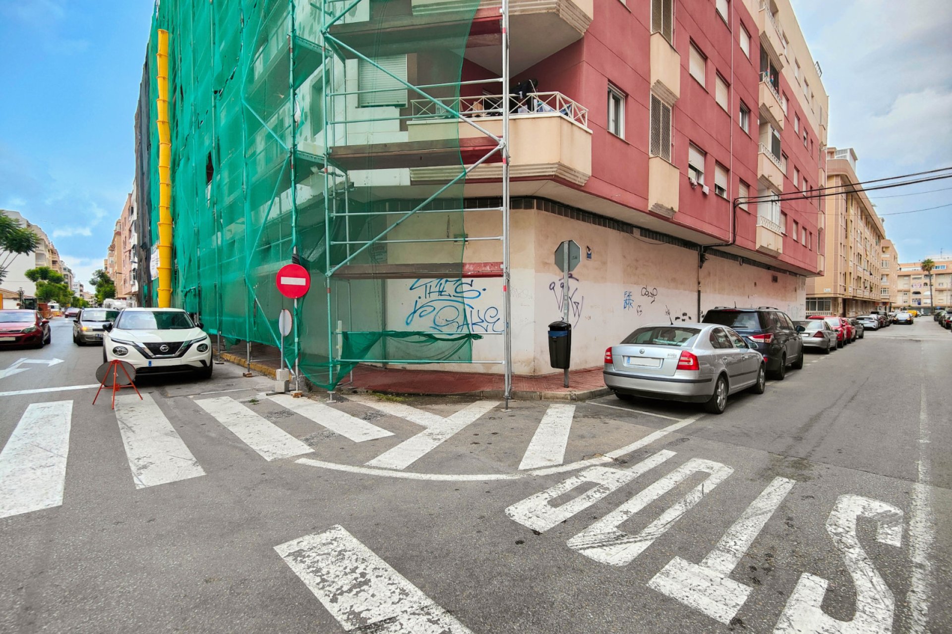 Reventa - Comercial -
Torrevieja - Playa Los Naufragos