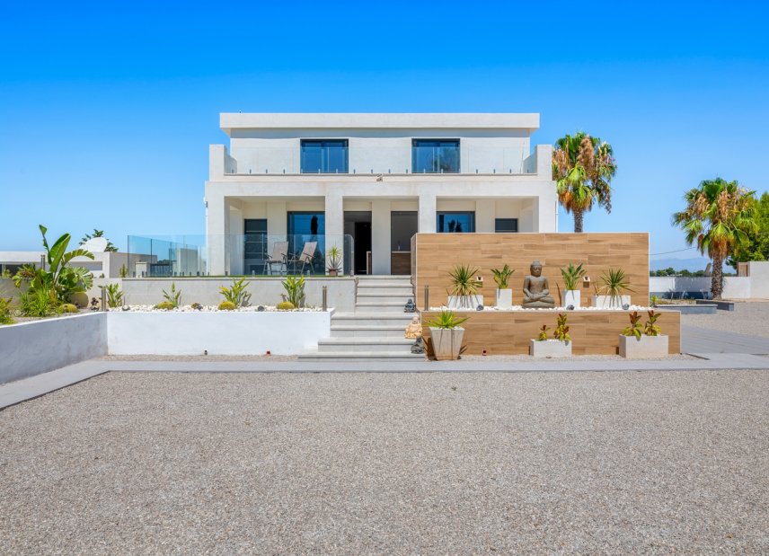 Reventa - Country House -
Los Montesinos - La Herrada