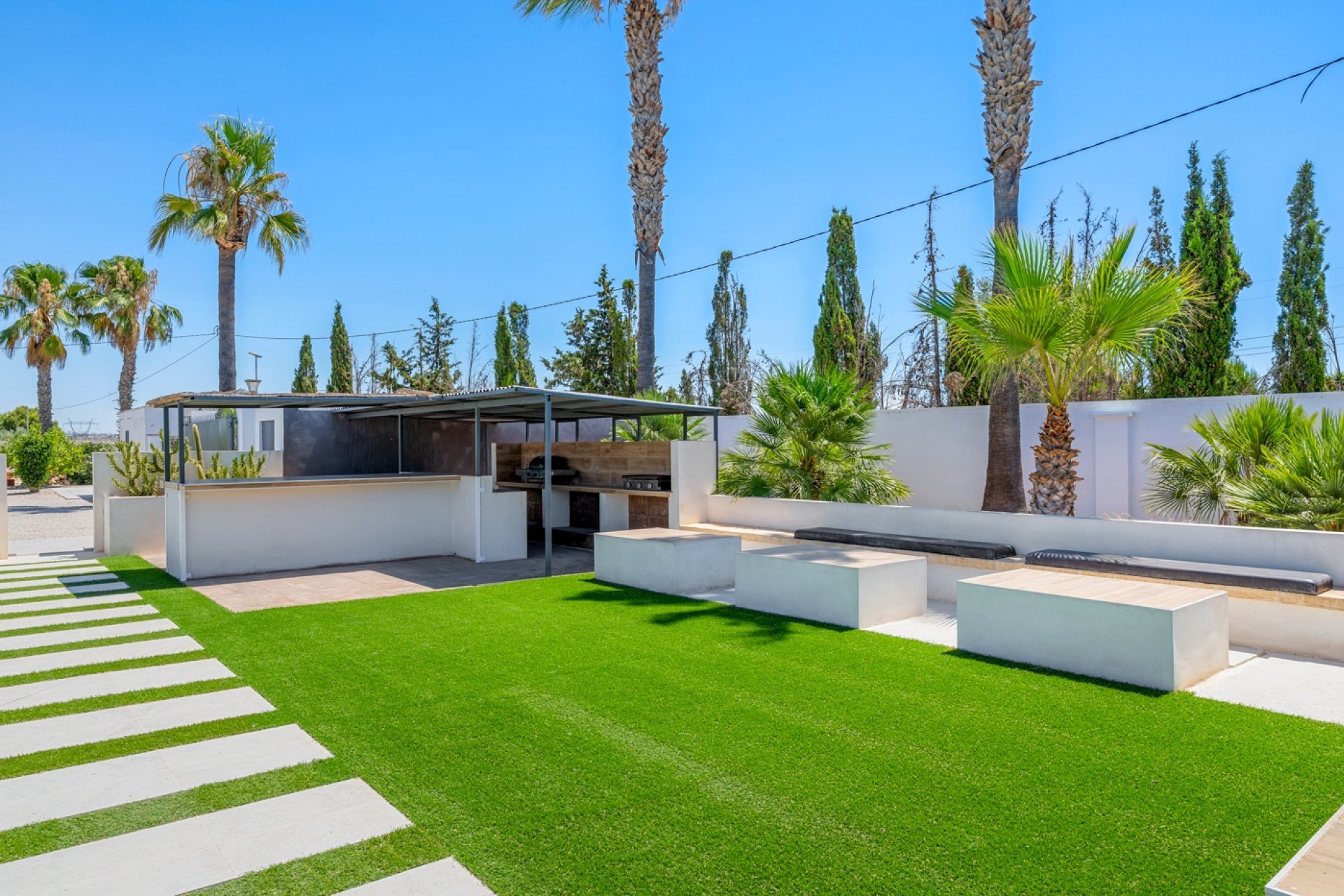 Reventa - Country House -
Los Montesinos - La Herrada