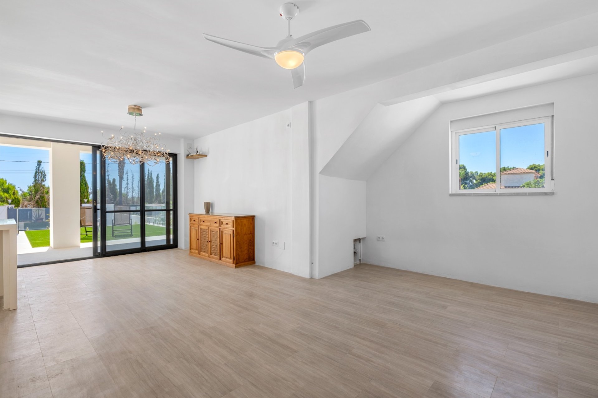 Reventa - Country House -
Los Montesinos - La Herrada