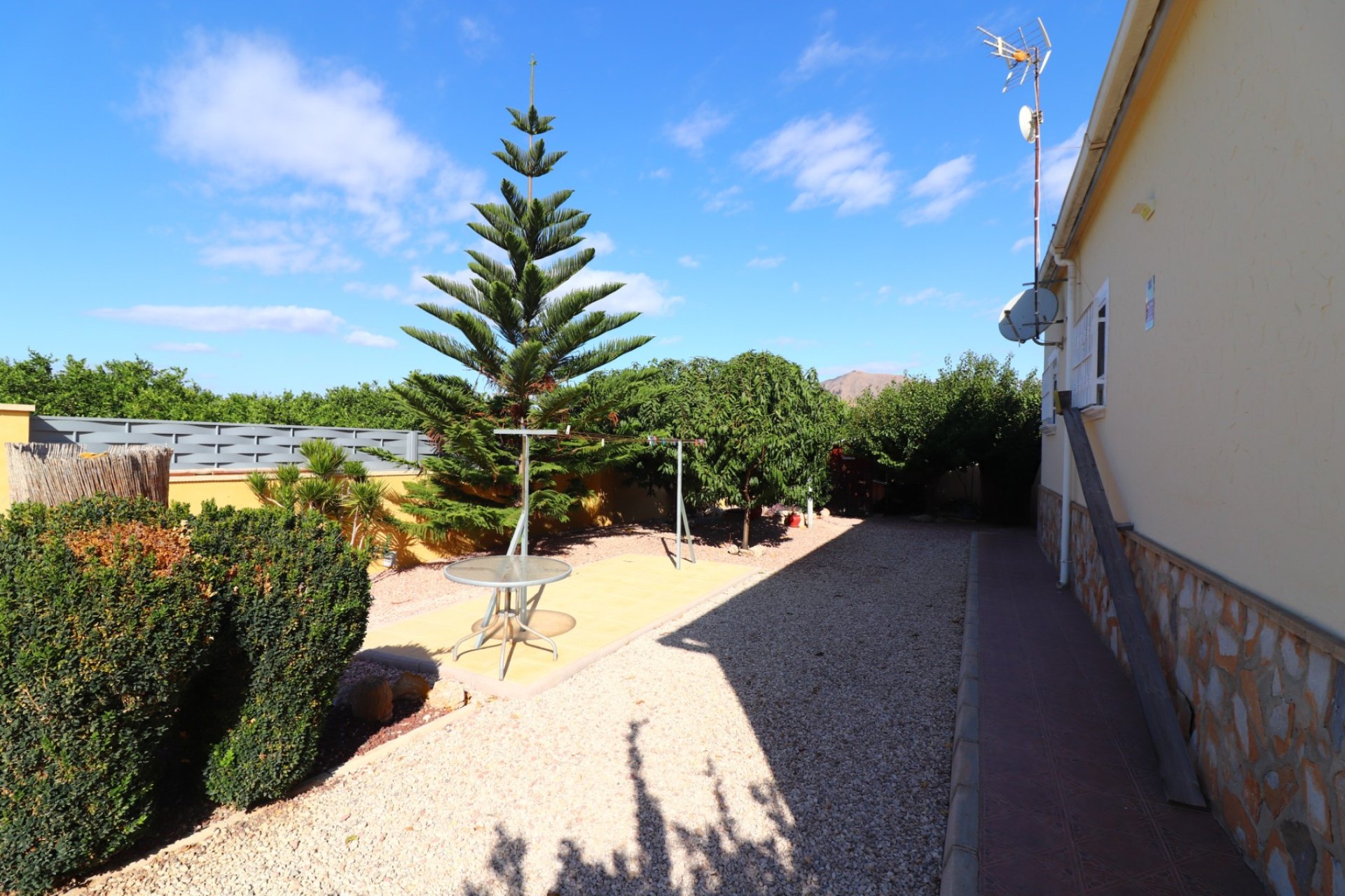 Reventa - Country House -
Orihuela - La Campaneta