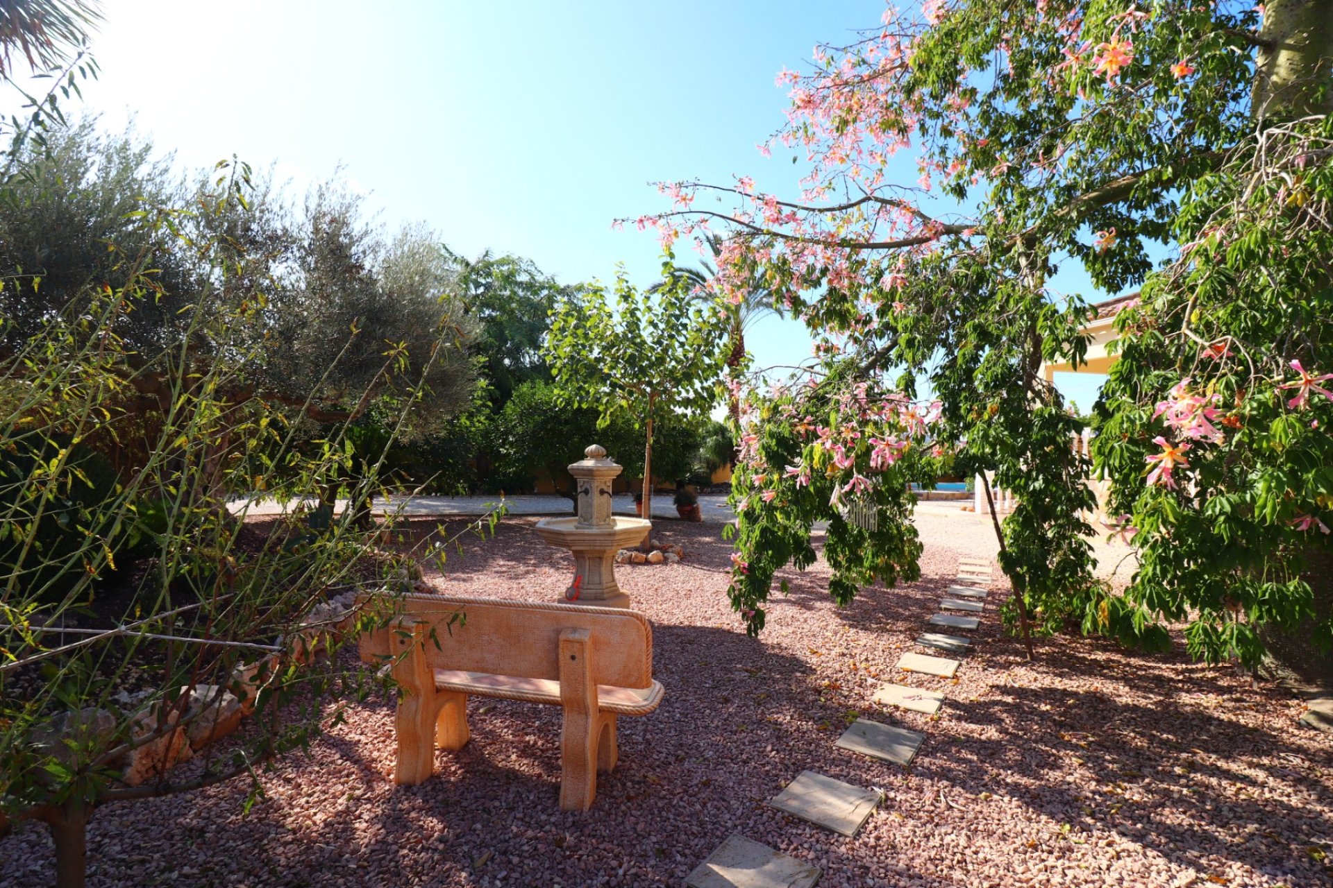 Reventa - Country House -
Orihuela - La Campaneta