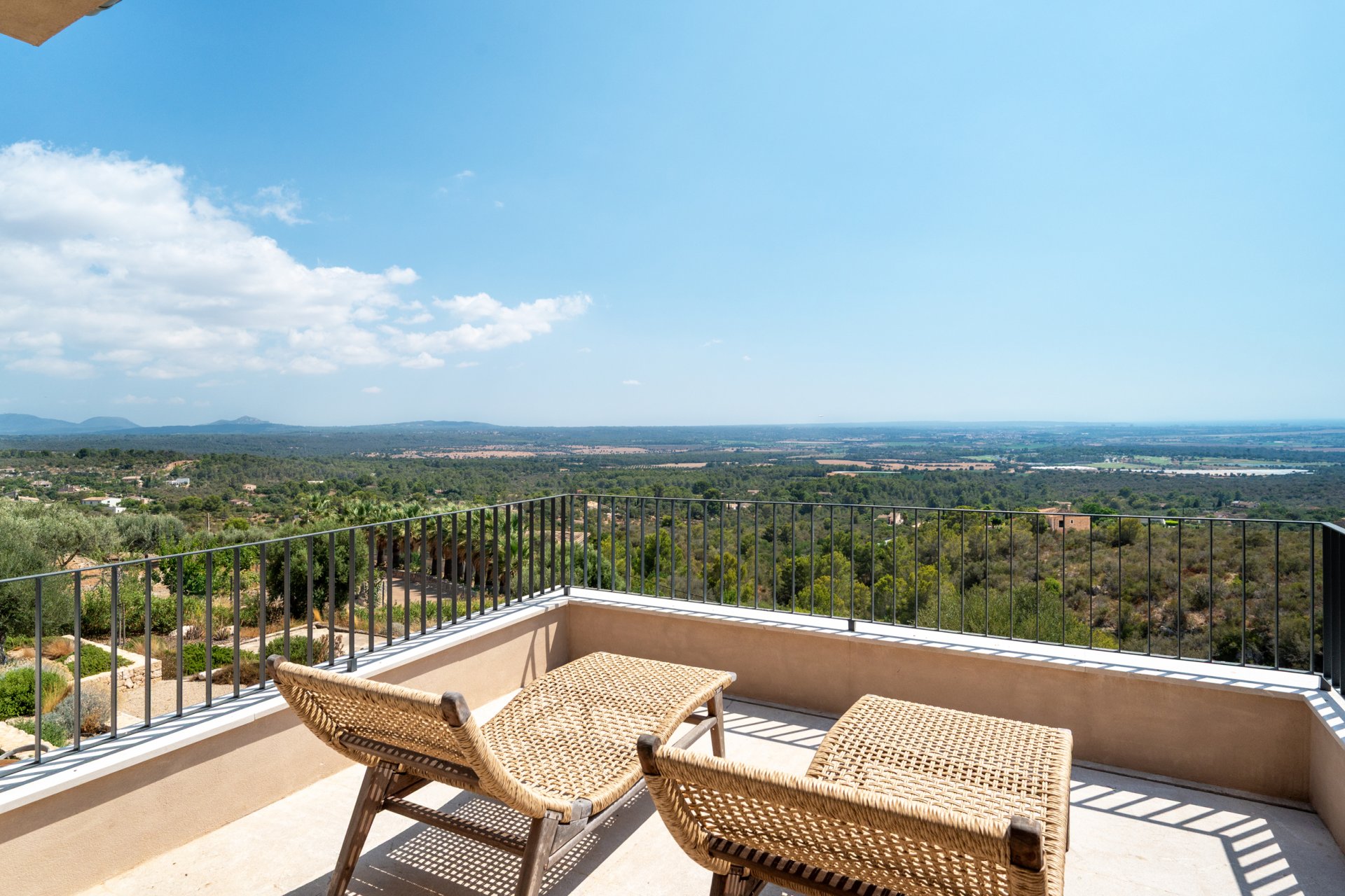 Reventa - Country House -
Palma - Urbanización Puntiró