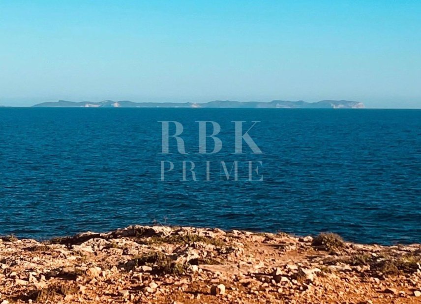 Reventa - Land -
Llucmajor - Vallgornera