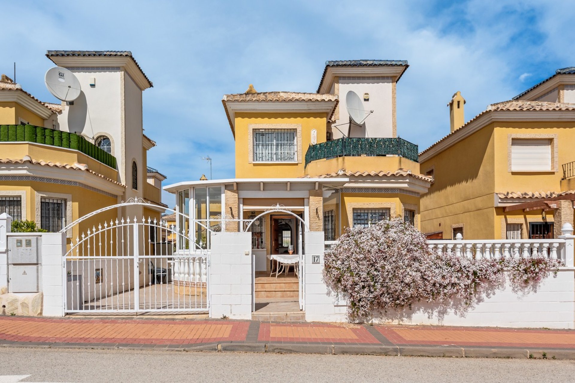 Reventa - Villa -
Algorfa - Lo Crispin