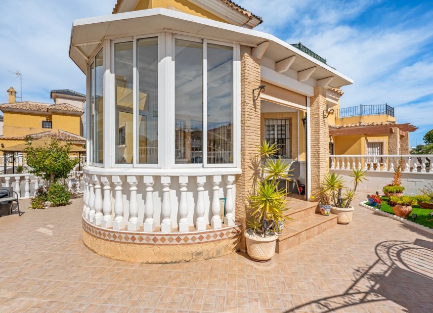 Reventa - Villa -
Algorfa - Lo Crispin
