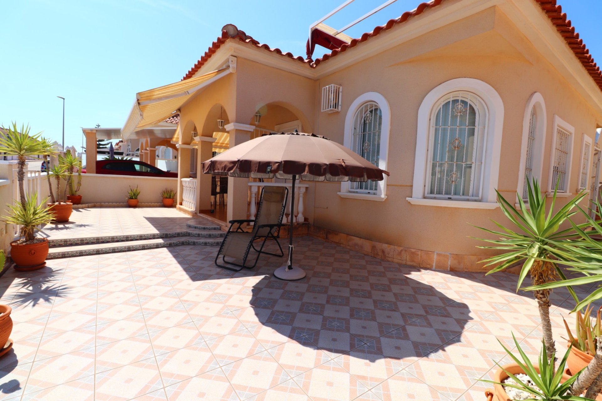 Reventa - Villa -
Algorfa - Lo Crispin