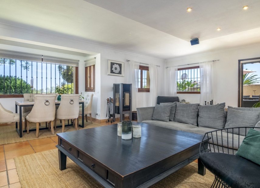 Reventa - Villa -
Benahavis - La Quinta