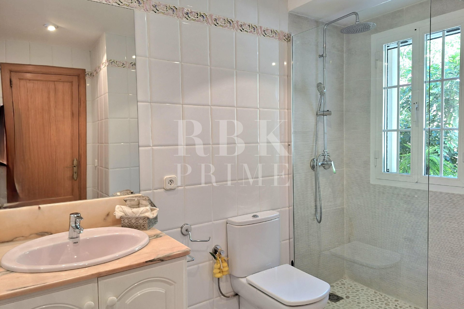 Reventa - Villa -
Calvià - Peguera