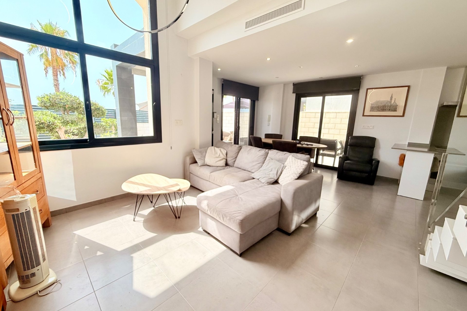 Reventa - Villa -
Ciudad Quesada - Pueblo Bravo