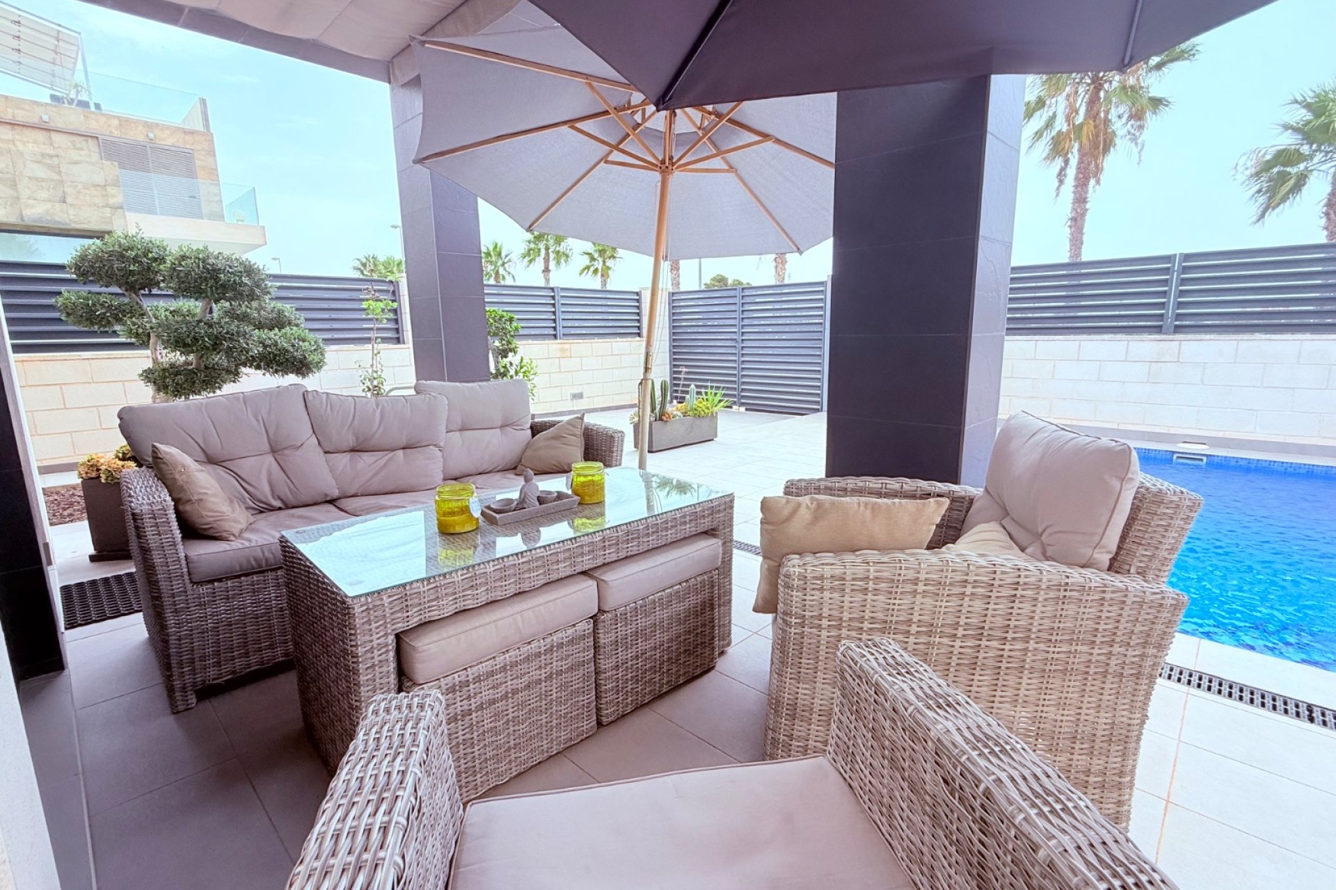 Reventa - Villa -
Ciudad Quesada - Pueblo Bravo