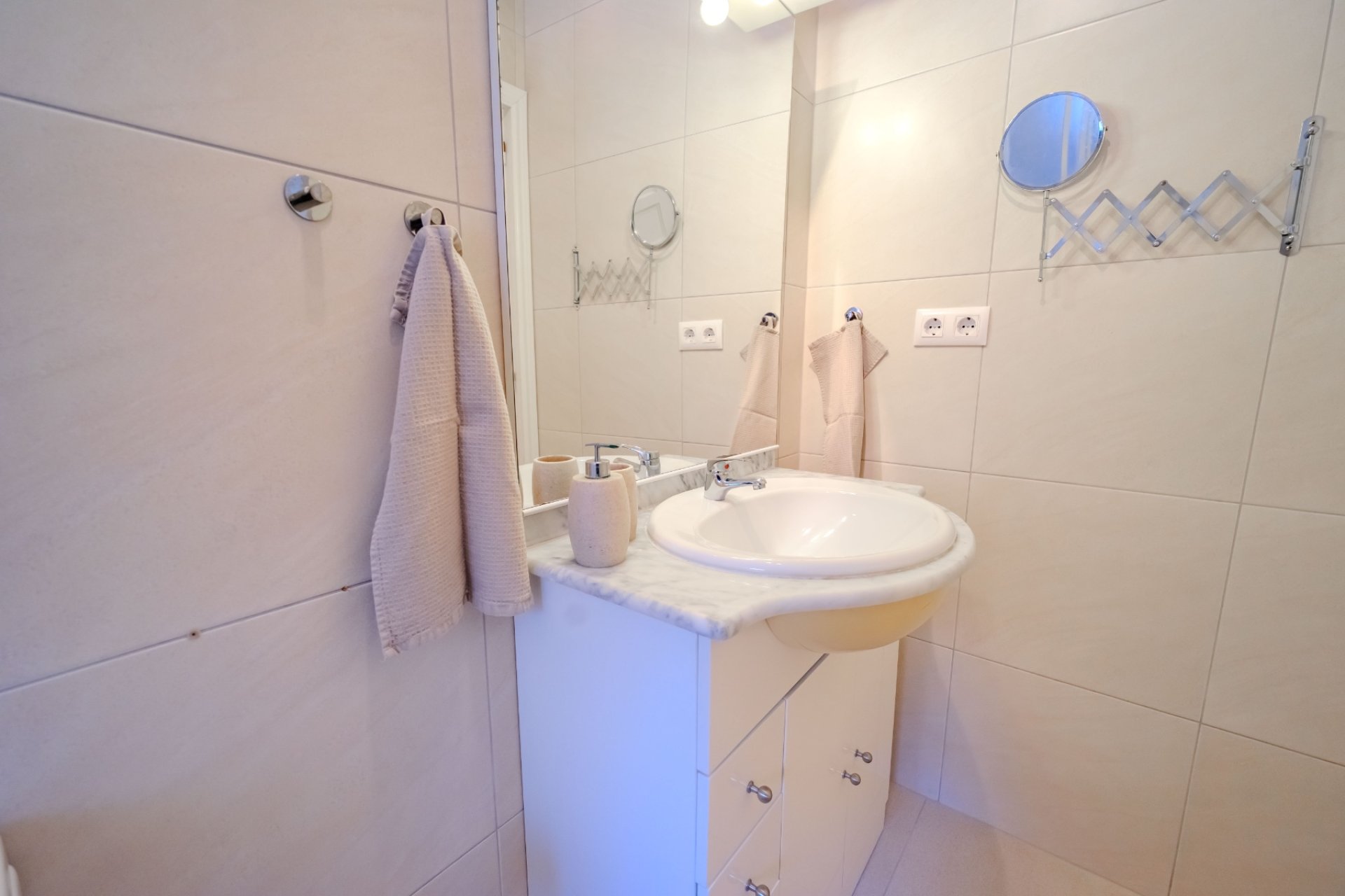 Reventa - Villa -
Ciudad Quesada - town