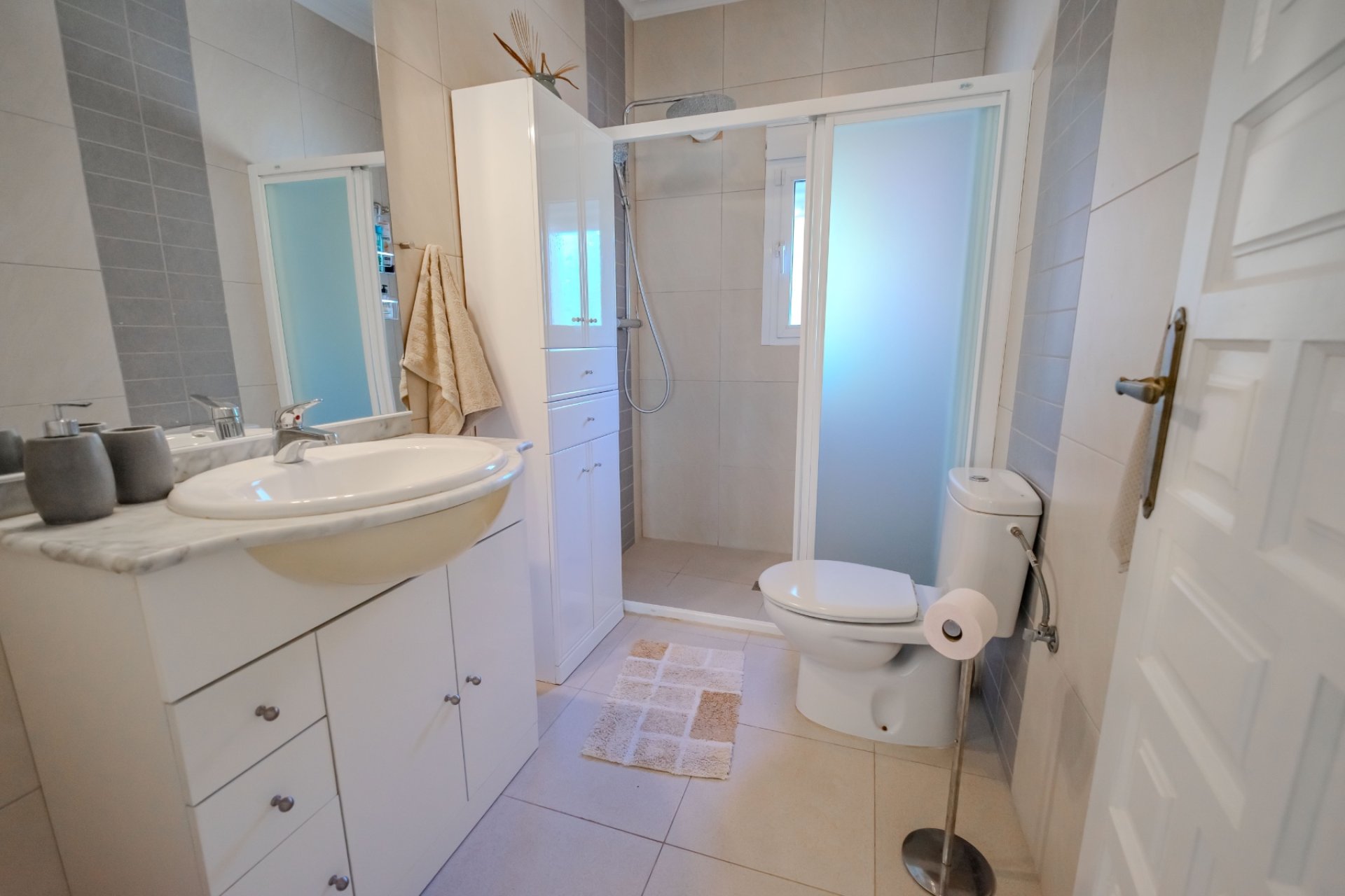 Reventa - Villa -
Ciudad Quesada - town