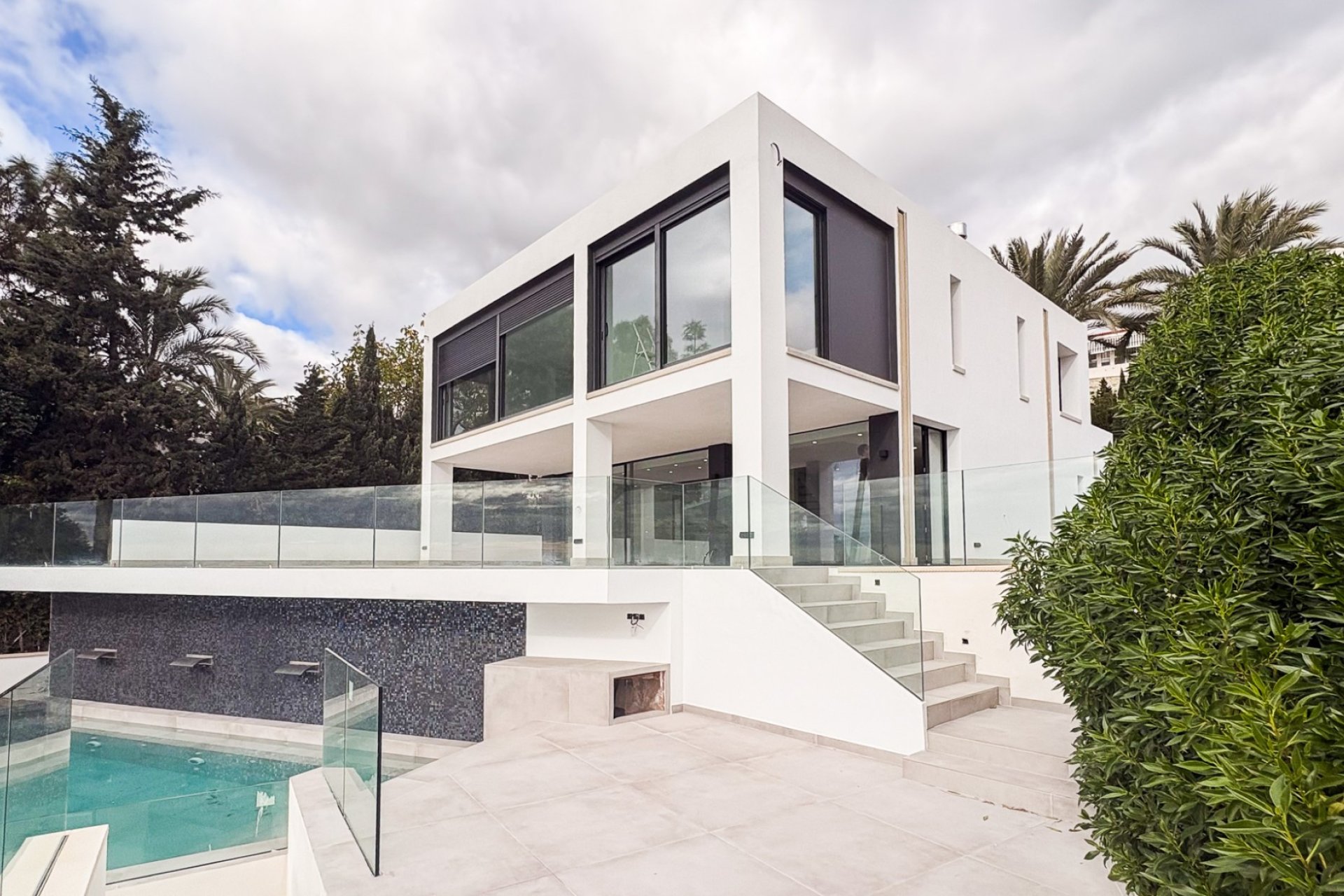 Reventa - Villa -
El Campello - Coveta Fuma