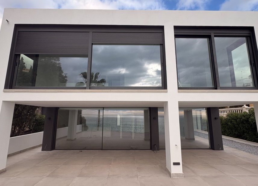 Reventa - Villa -
El Campello - Coveta Fuma