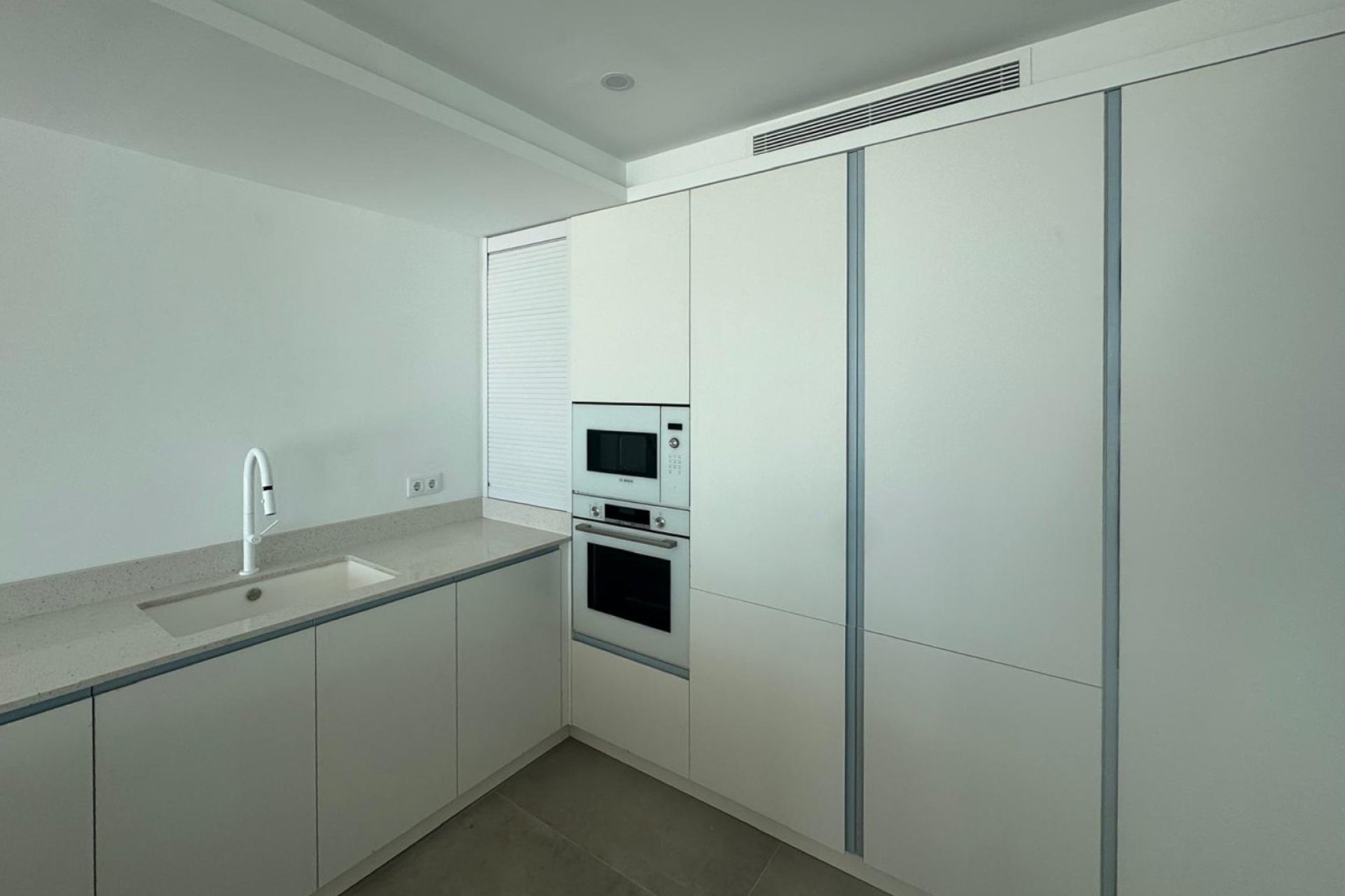Reventa - Villa -
El Campello - Coveta Fuma