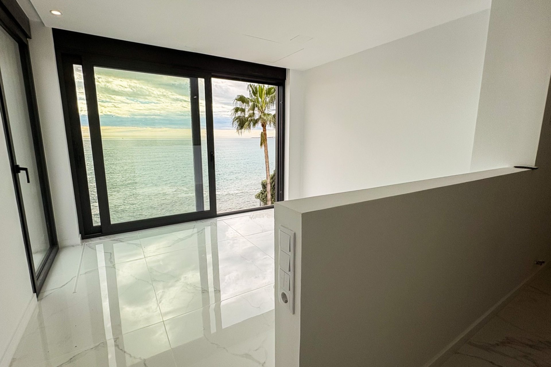 Reventa - Villa -
El Campello - Coveta Fuma