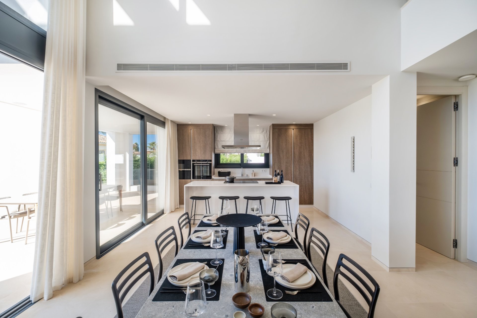 Reventa - Villa -
Estepona - El Paraíso