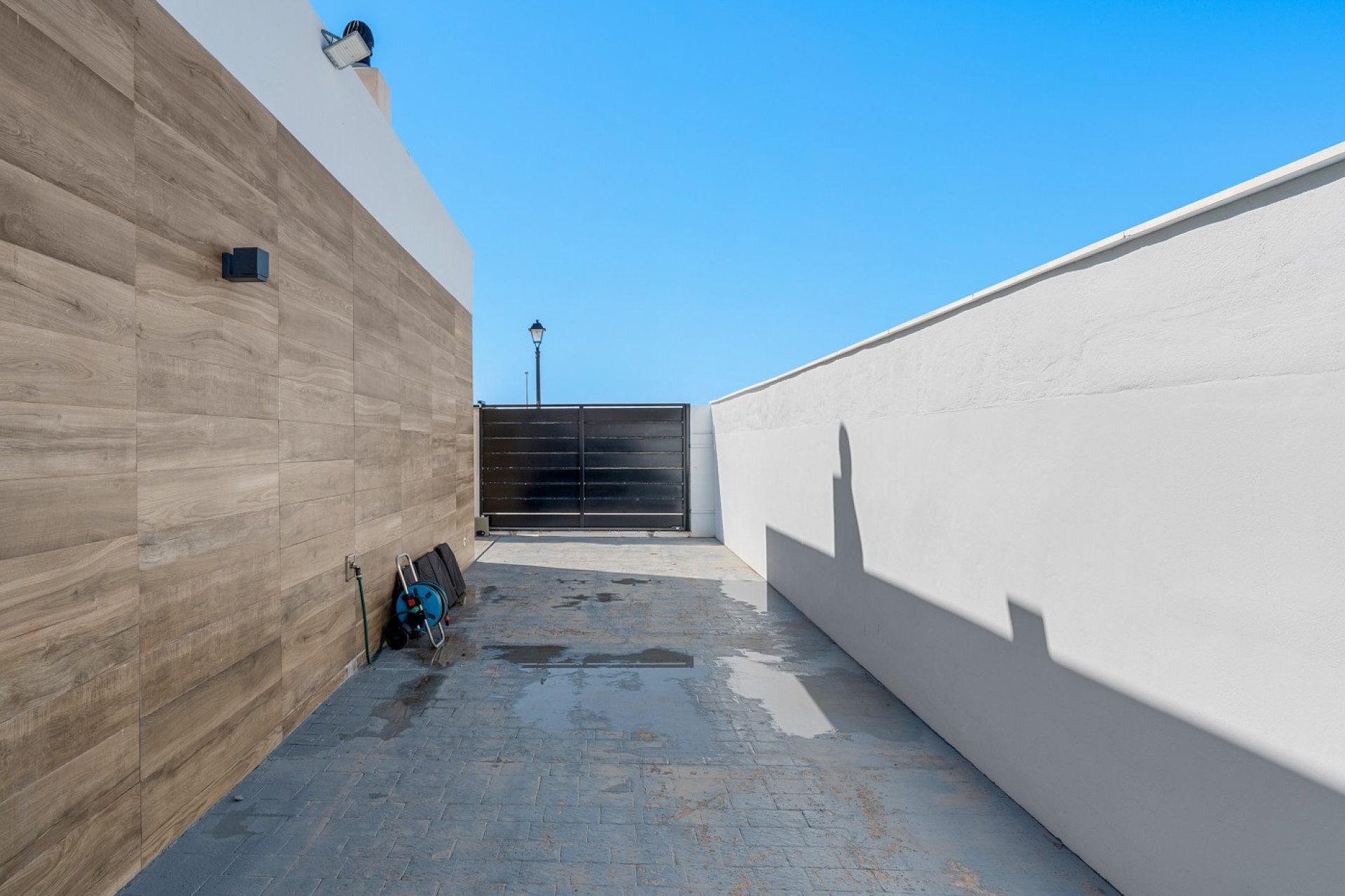 Reventa - Villa -
Fortuna - Urbanizacion Las Kalendas