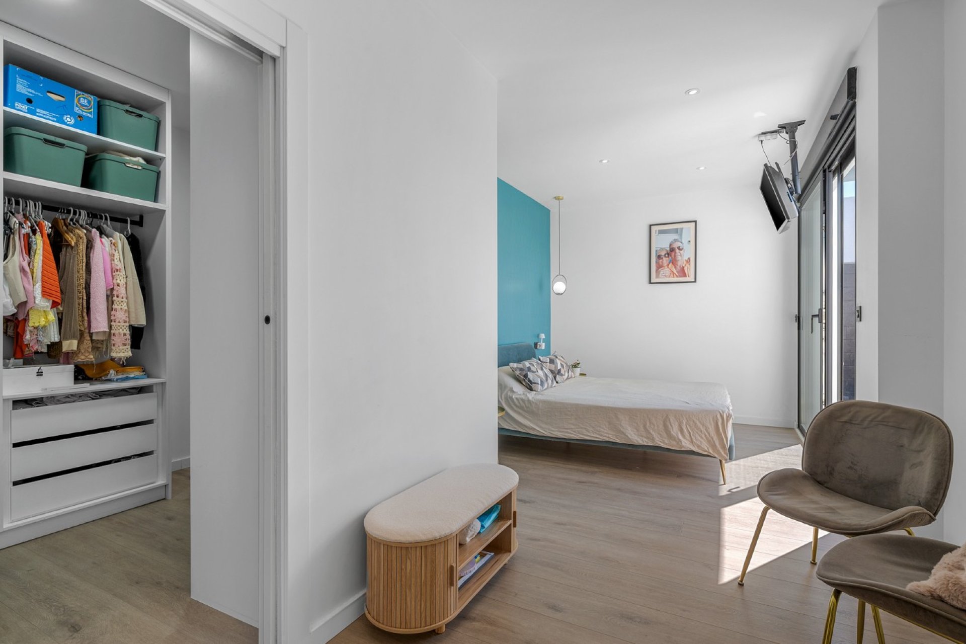 Reventa - Villa -
Fortuna - Urbanizacion Las Kalendas