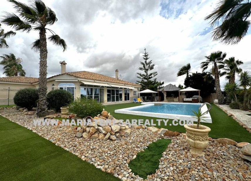 Reventa - Villa -
Lo Santiago - Gea y Trujols