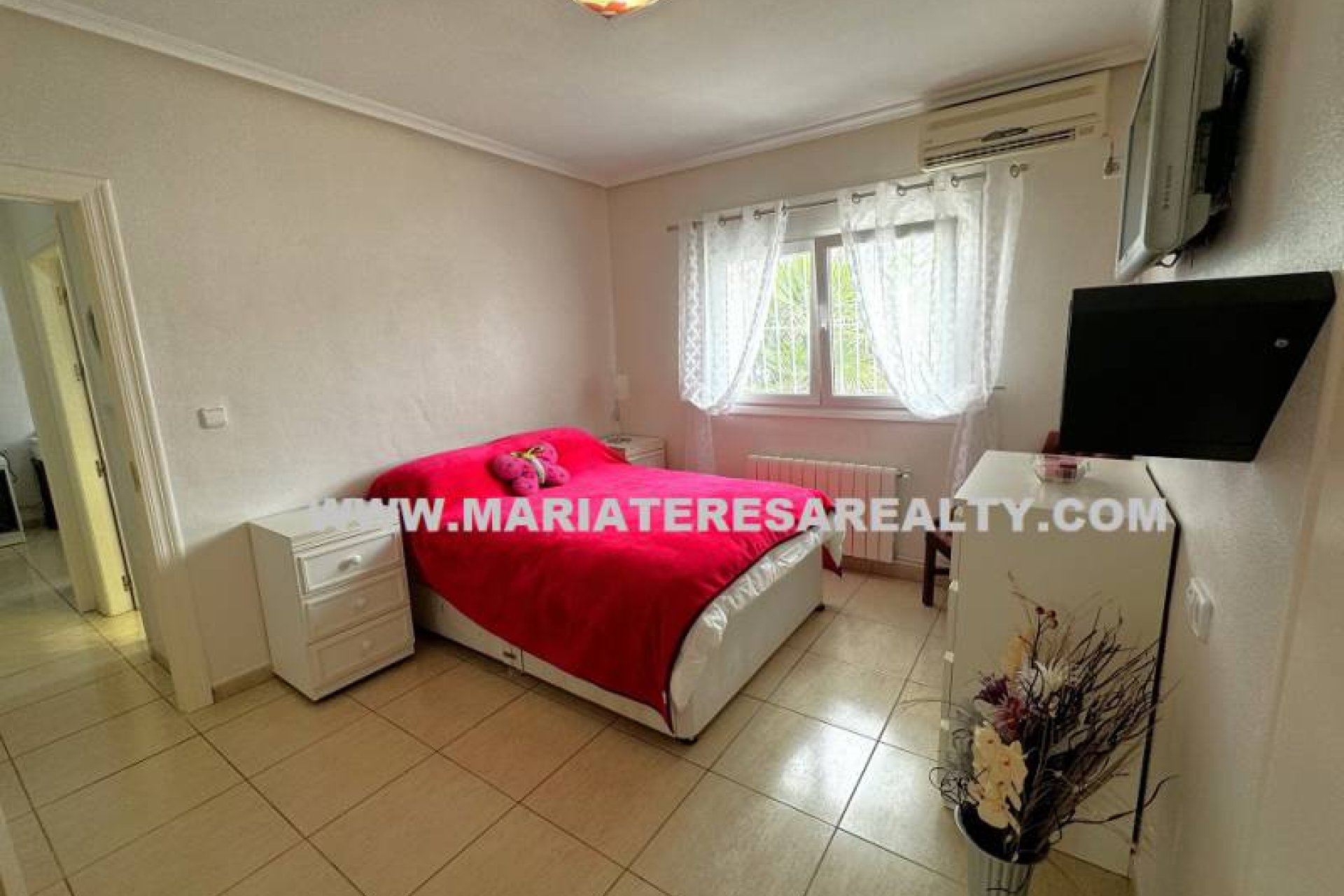 Reventa - Villa -
Lo Santiago - Gea y Trujols